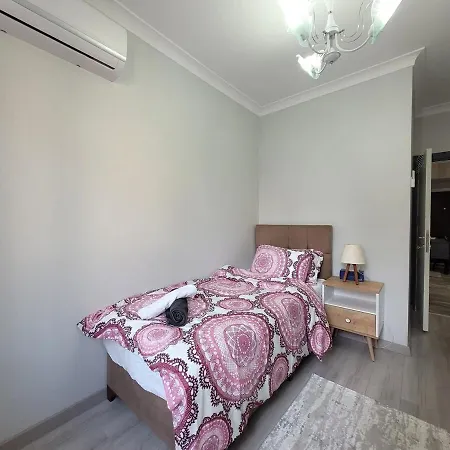 Heartwarming 3-br W Wi-fi5acsplayground * イスタンブール