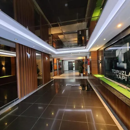Apartment Heartwarming 3-br W Wi-fi5acsplayground Istanbul
