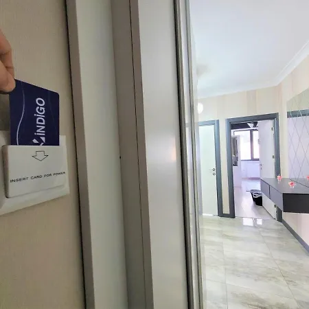 Heartwarming 3-br W Wi-fi5acsplayground Apartment *
